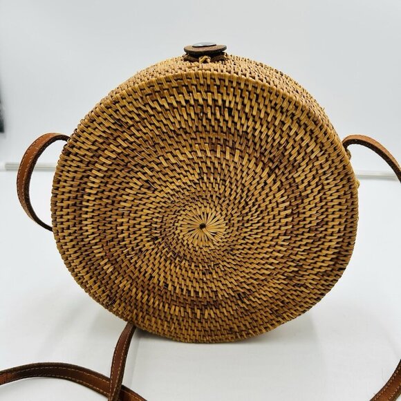 Vintage Street Level Wicker Rattan Basket Weave Crossbody Handbag Round - Picture 4 of 7
